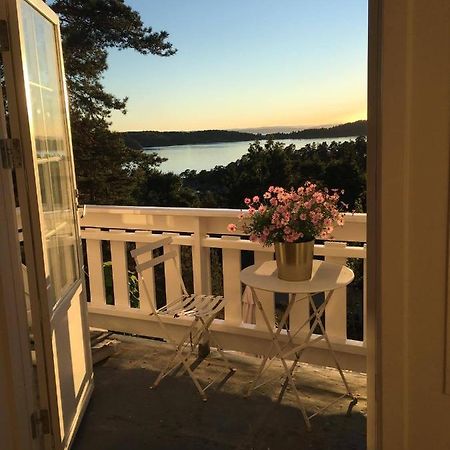 Leilighet I Sorlandshus I Son - Sjoutsikt - Naer Son Spa 외부 사진