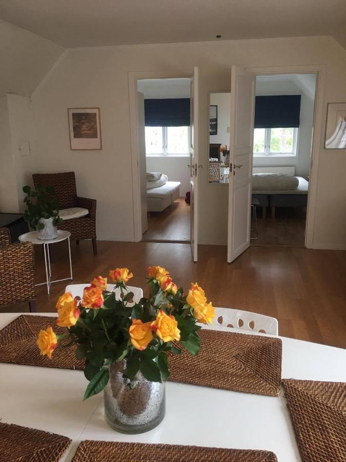 Leilighet I Sorlandshus I Son - Sjoutsikt - Naer Son Spa 외부 사진