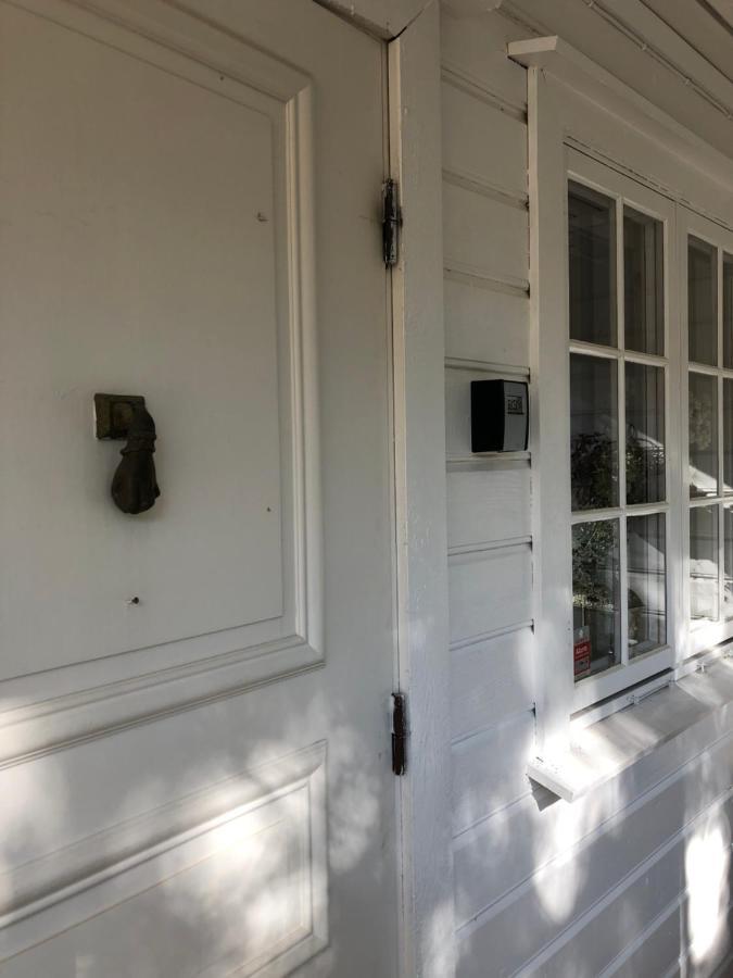 Leilighet I Sorlandshus I Son - Sjoutsikt - Naer Son Spa 외부 사진